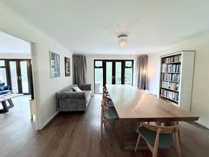Dining Room- click for photo gallery